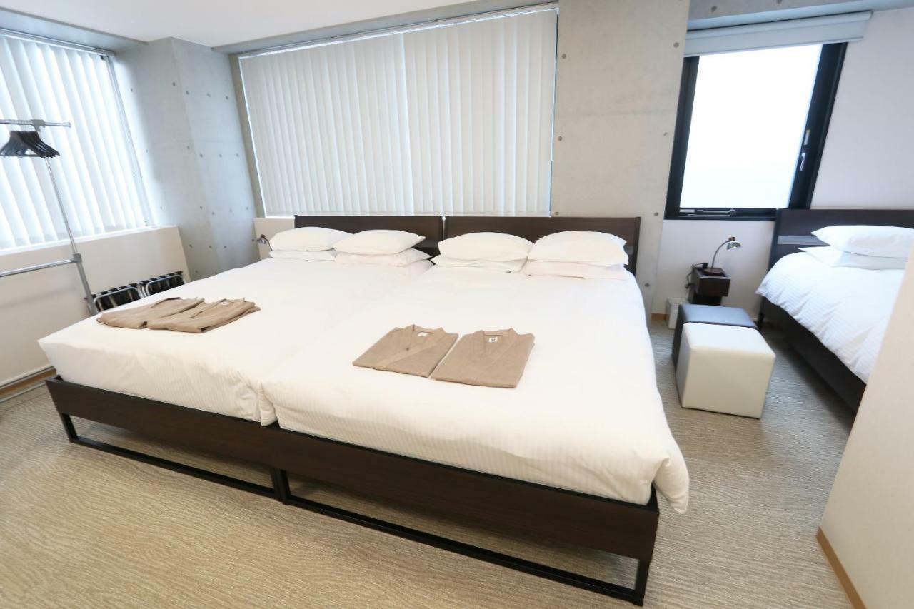Business Capsule Lightning Asakusa Hotel a capsule