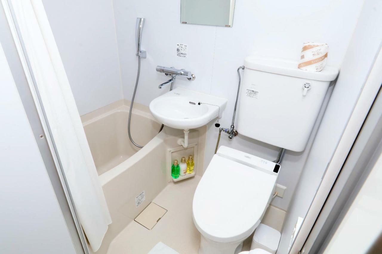 Business Capsule Lightning Asakusa Hotel a capsule Tokyo